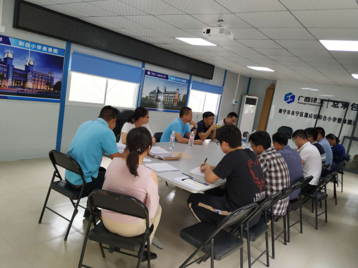 3聚会现场。。陶秋萍 摄_700x525.png