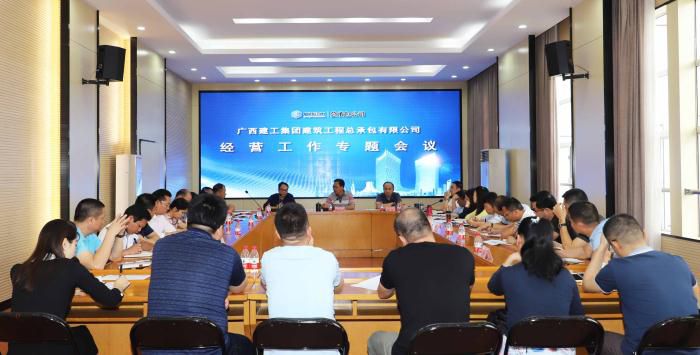 5.1聚会现场。。。。李立云 摄_700x355.JPG