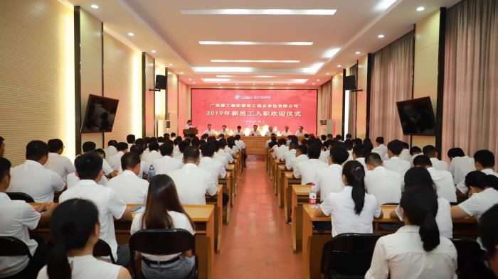 1.5聚会现场。。李丽云 摄 (1)700.JPG