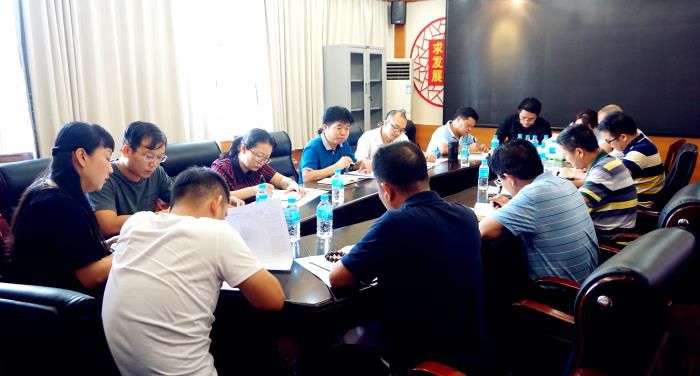 1聚会现场。。谢微旋 摄700.JPG