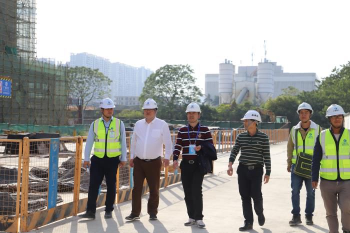 1.2检查现场。。侯健杰 摄 (4)700.JPG