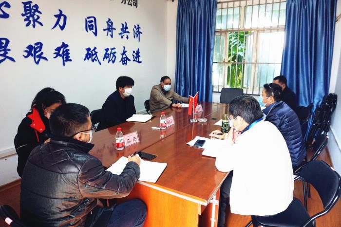 2聚会现场。。谢微旋 摄700.jpg