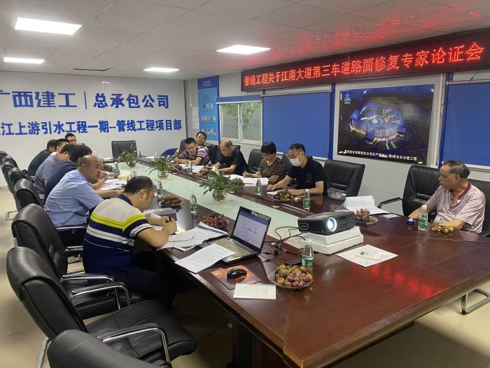 聚会现场。。。。杜存辉 摄.jpg