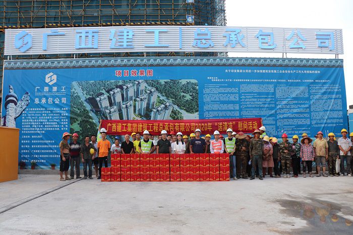 活动现场。。 唐霞 摄.JPG