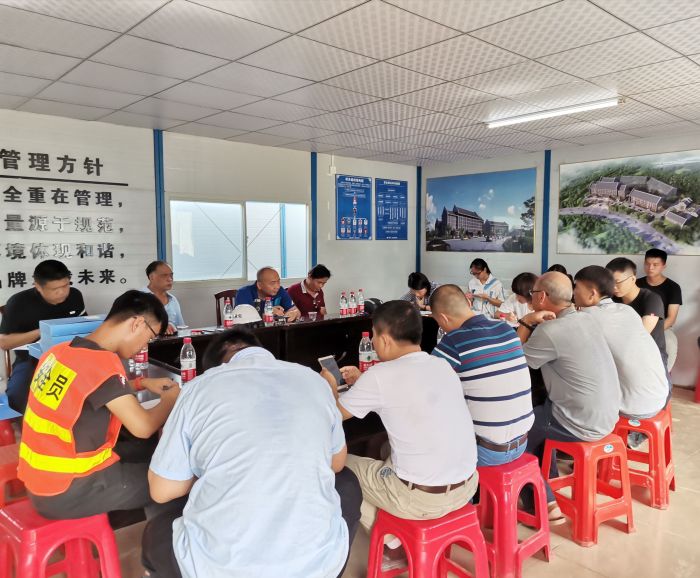 30聚会现场。。。。。 吴有继 摄.jpg