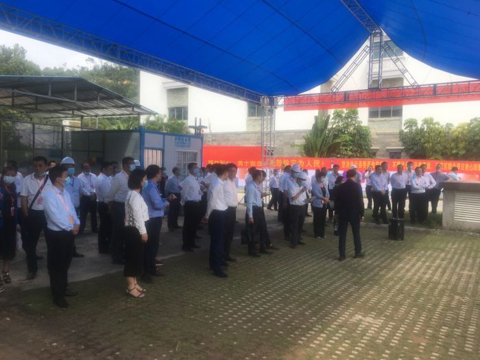 52视察现场。。。刘彩凤 摄.jpg