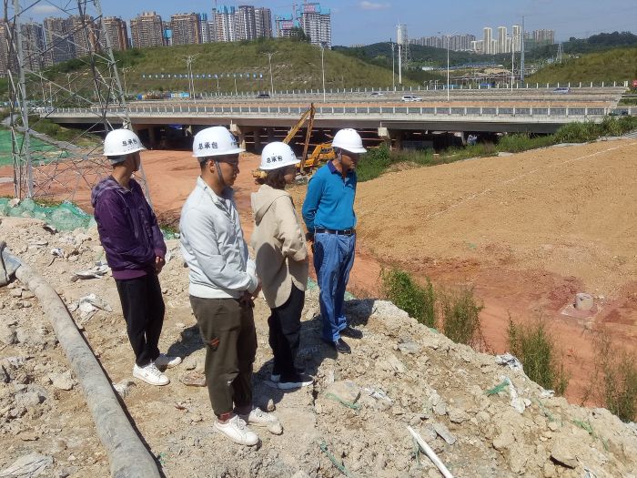 66检查现场。。。。。。许凤飞 摄.jpg