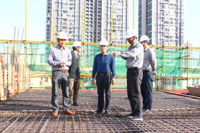 现场检查指导。。。张钊林 摄.jpg