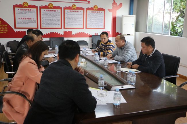 聚会现场。。。张钊林 摄.jpg