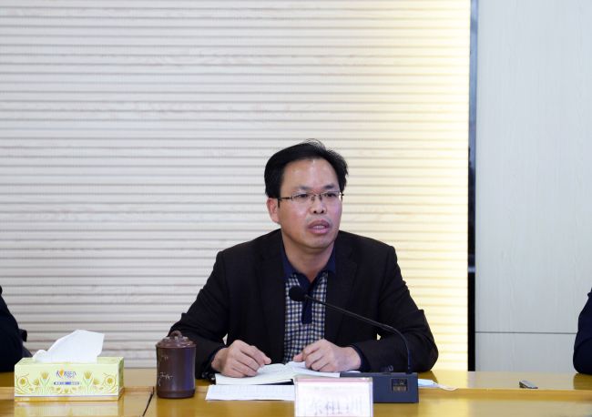 陈祖训讲话  郑诗宝 摄.jpg