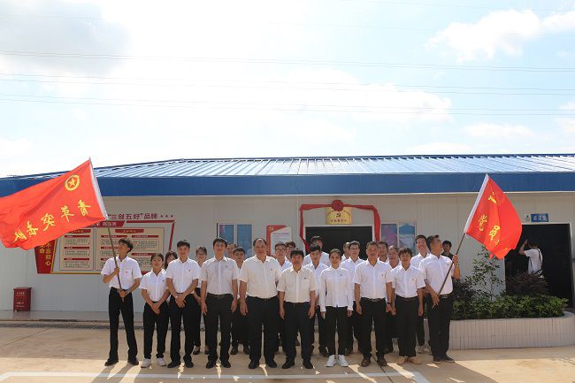 合影留念。。。。张钊林 摄（修图）.jpg