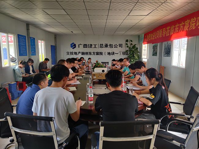 聚会现场。。。。。赵雲 摄（修图）.jpg