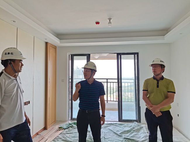 项目现场。。。。。。韦凌锋 摄（修图）.jpg