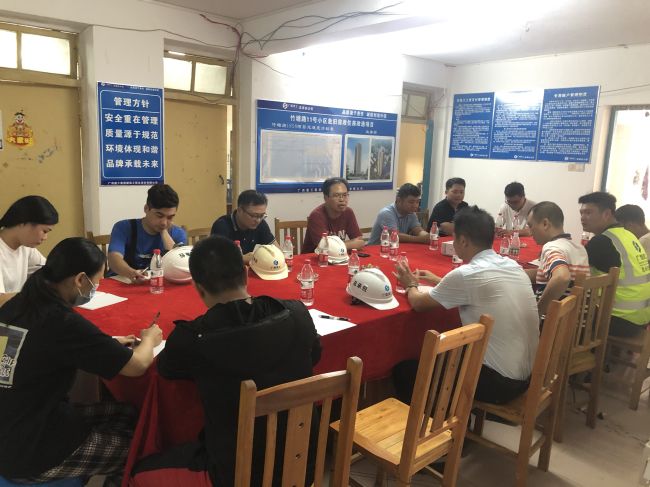 0.1聚会现场。。。。。吴安华  摄.jpg