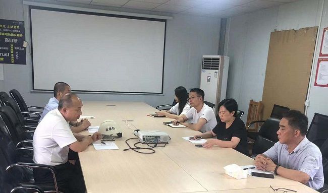 聚会现场。。。。。。刘丁勤 摄（原图）650.jpg