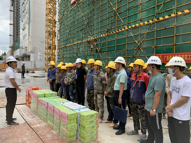 曾劲松讲话。。。。蔡怡灵 摄（修图）.png