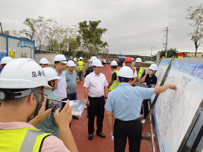 调研现场。。。。陈家杰 摄（修图）.png