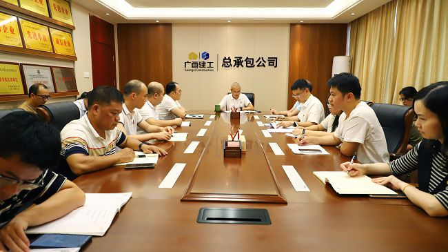 聚会现场2  650.jpg