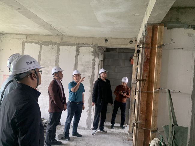 现场指导。。。。。罗庆博 摄（修图）.jpg