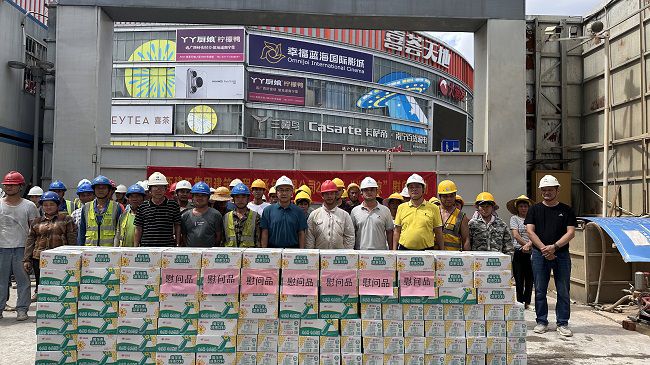 活动合影。。。。。。容芝雅 摄（修图）.jpg